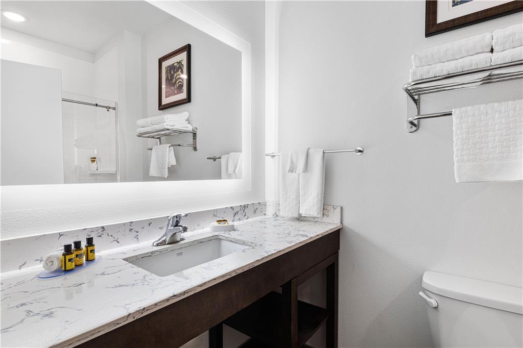 Best Western Plus New Richmond Inn & Suites Bilik gambar